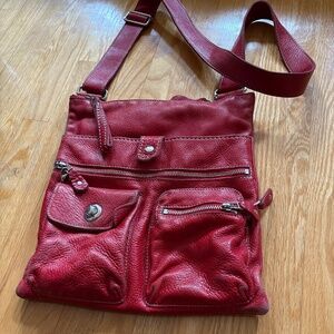 Vintage Roots Red Pebbled Leather Handbag